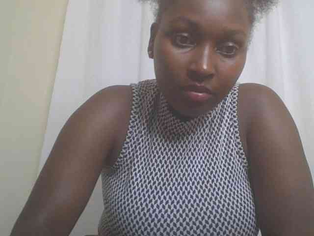 SexyBanni webcam