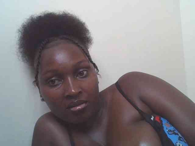 SexyBanni webcam
