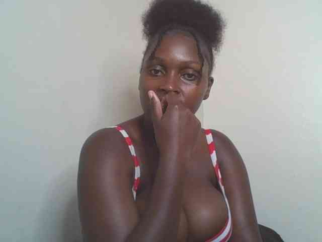 SexyBanni webcam