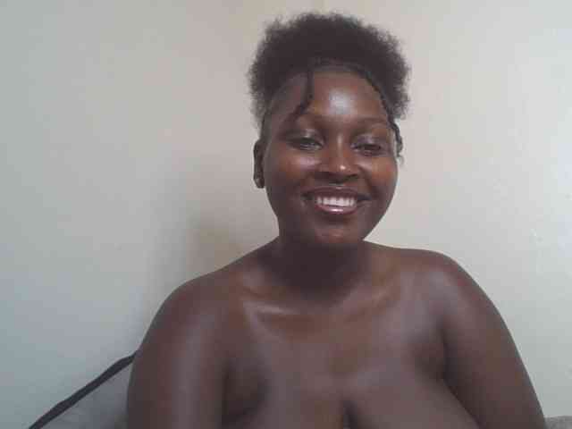 SexyBanni webcam