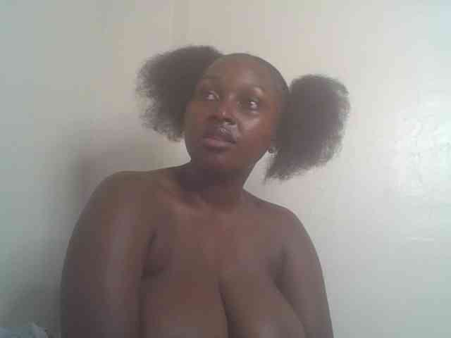 SexyBanni webcam