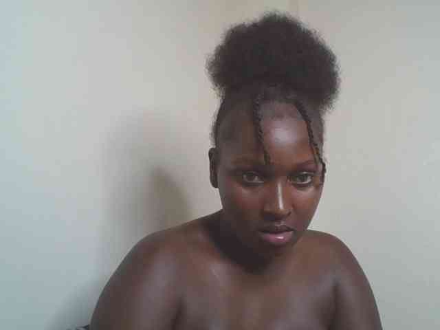 SexyBanni webcam