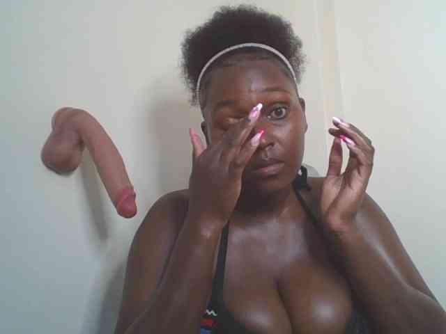 SexyBanni webcam