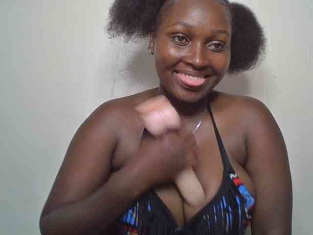 SexyBanni webcam