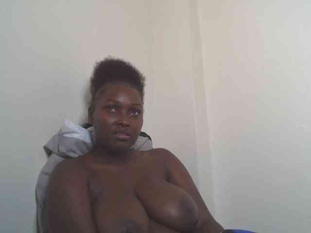 SexyBanni webcam