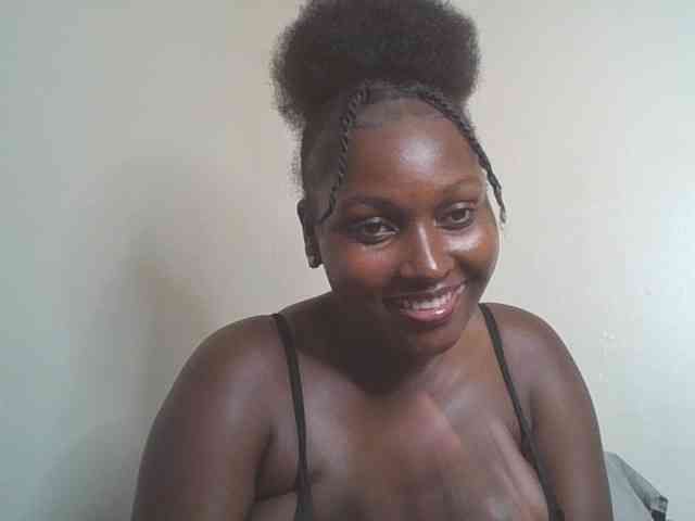 Sexybanni's cam show statistics and live stream
