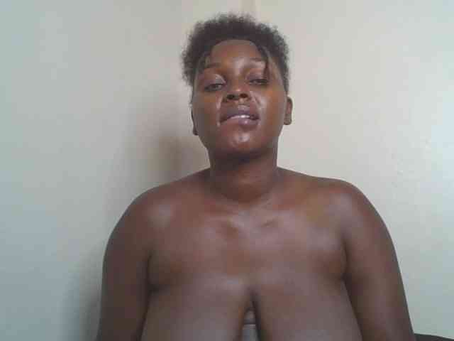SexyBanni webcam