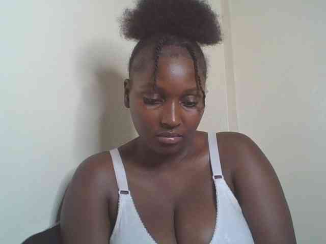 SexyBanni webcam
