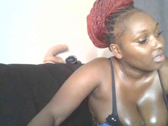 SexyBanni webcam