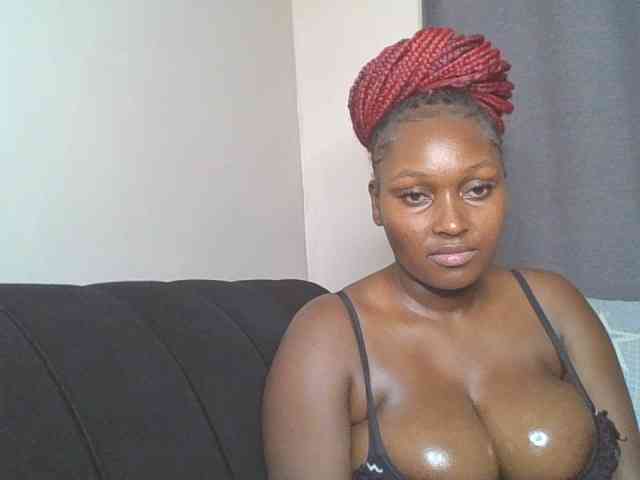 SexyBanni webcam