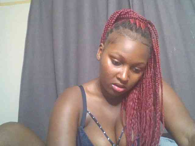 SexyBanni webcam