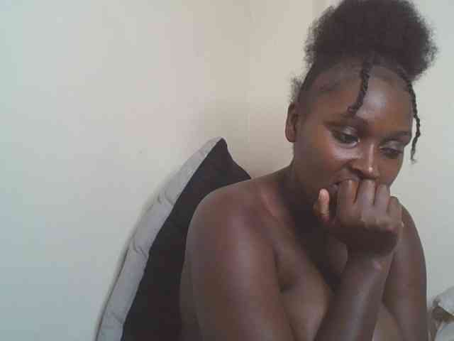 SexyBanni webcam