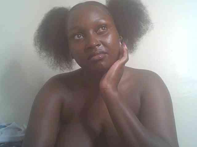 SexyBanni webcam
