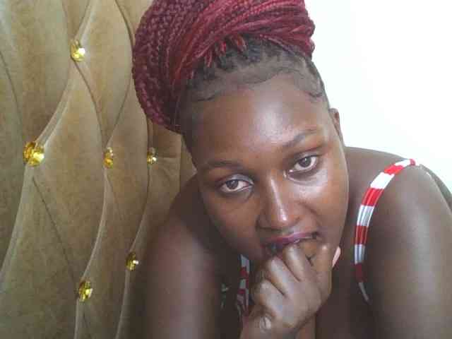 SexyBanni webcam