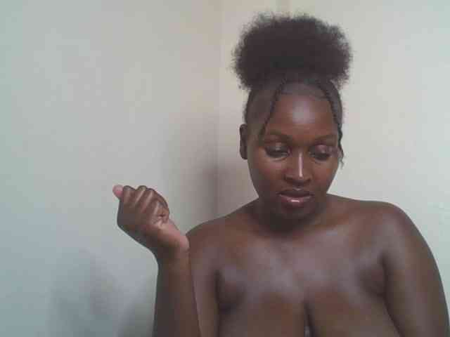 SexyBanni webcam