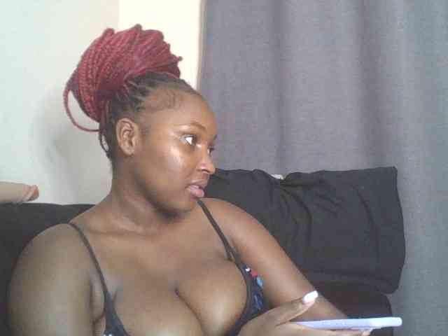 SexyBanni webcam