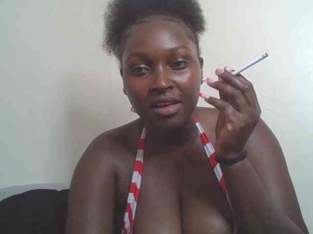 SexyBanni webcam
