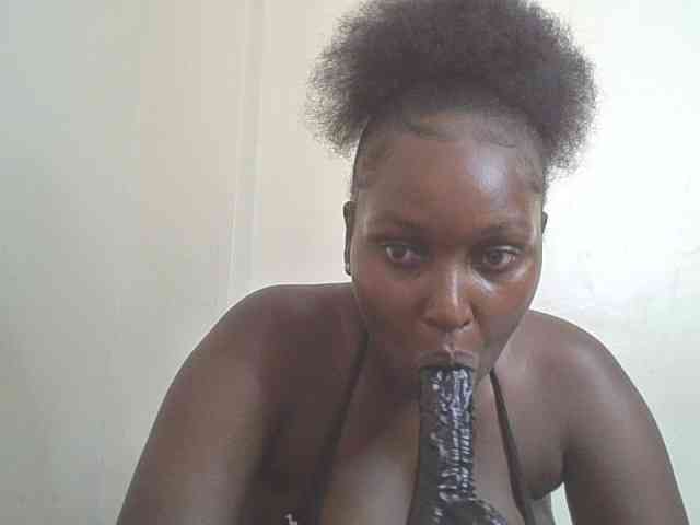 SexyBanni webcam