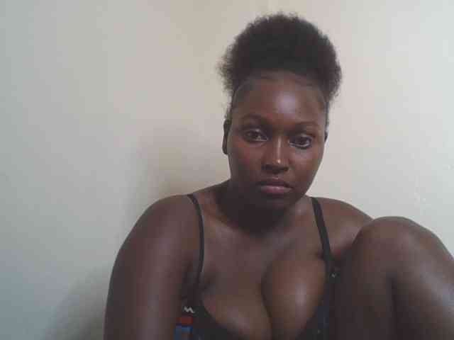 SexyBanni webcam
