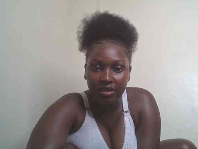 SexyBanni webcam