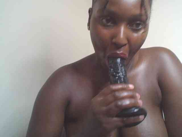 SexyBanni webcam