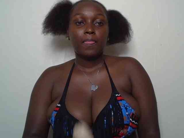 SexyBanni webcam