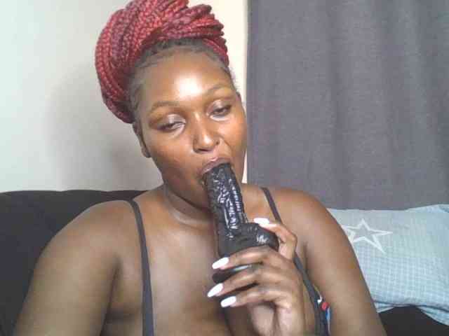SexyBanni webcam