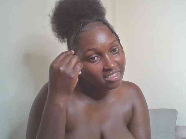 SexyBanni webcam