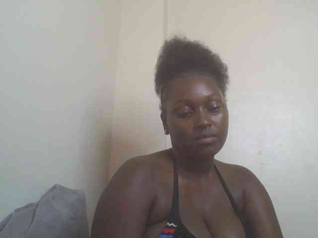 SexyBanni webcam