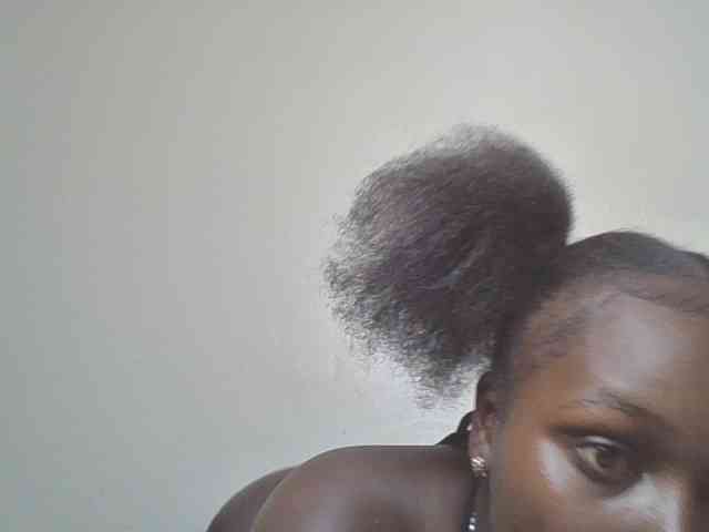 SexyBanni webcam