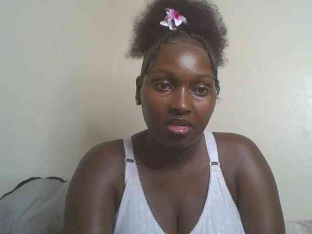 SexyBanni webcam