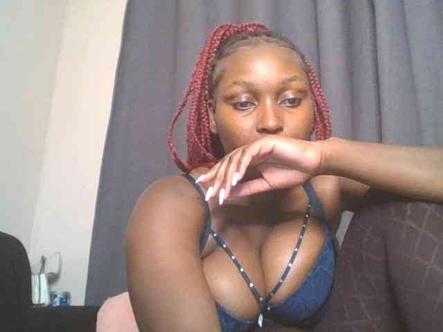 SexyBanni webcam