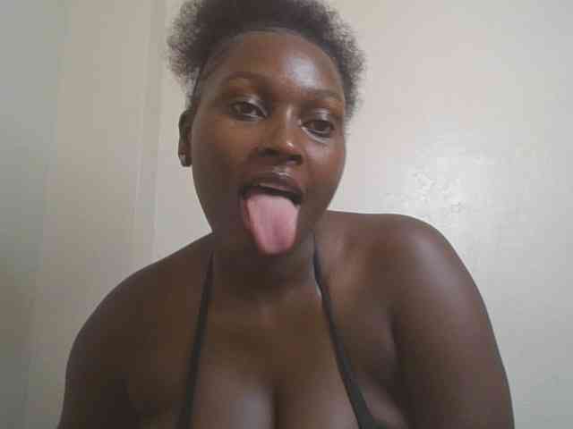 SexyBanni webcam