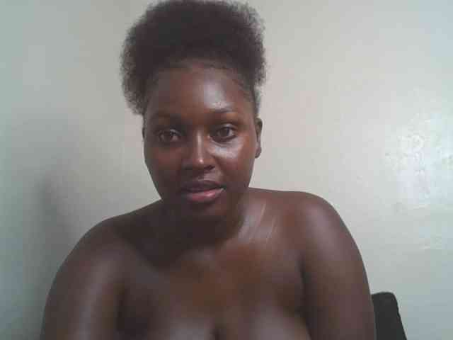 SexyBanni webcam