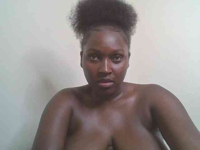 SexyBanni webcam