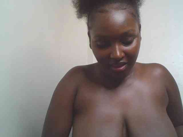 SexyBanni webcam