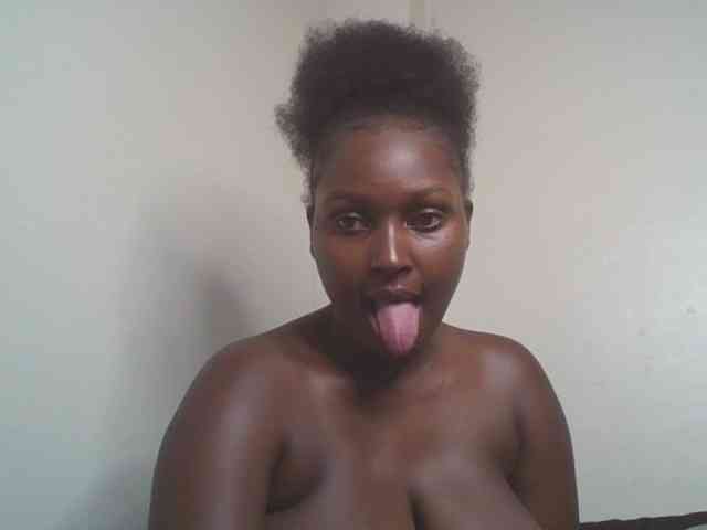 SexyBanni webcam
