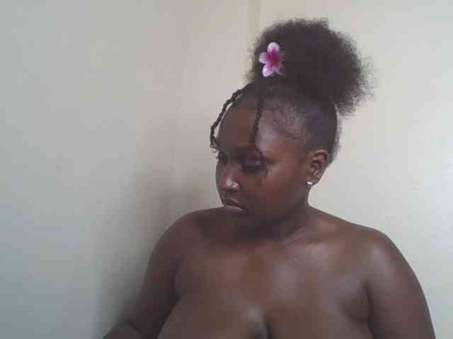 SexyBanni webcam