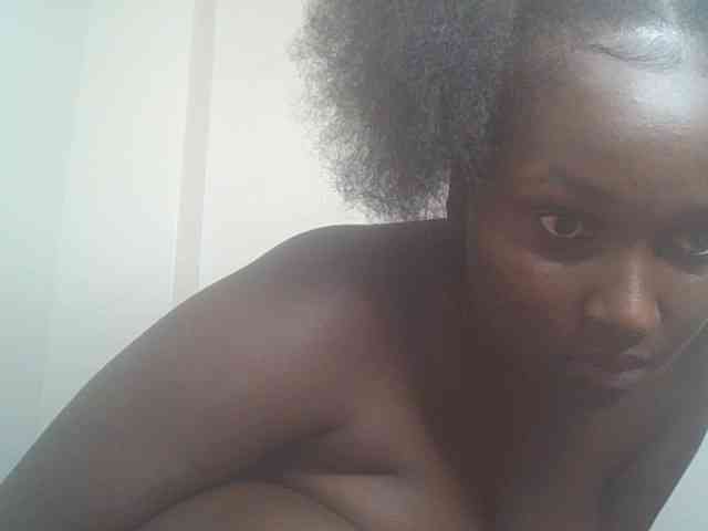 SexyBanni webcam