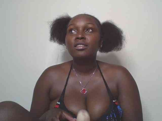 SexyBanni webcam