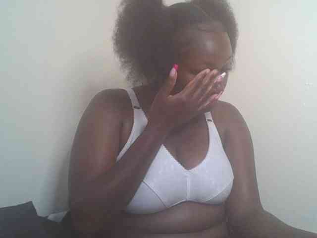 SexyBanni webcam