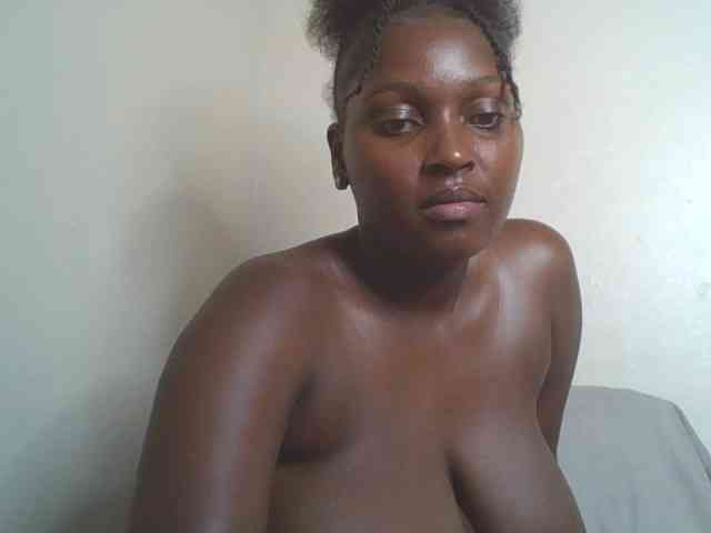 SexyBanni webcam