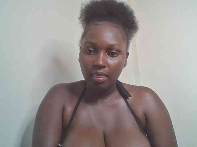 SexyBanni webcam