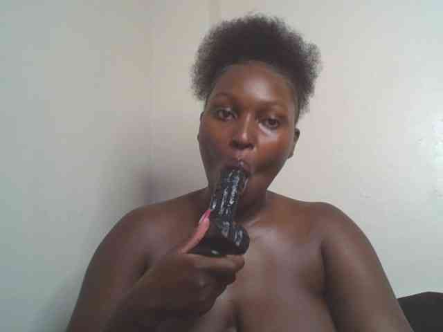 SexyBanni webcam