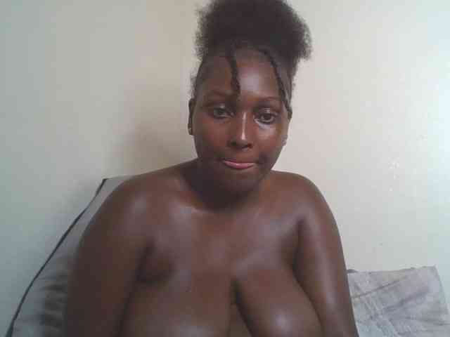 SexyBanni webcam