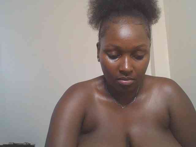 SexyBanni webcam