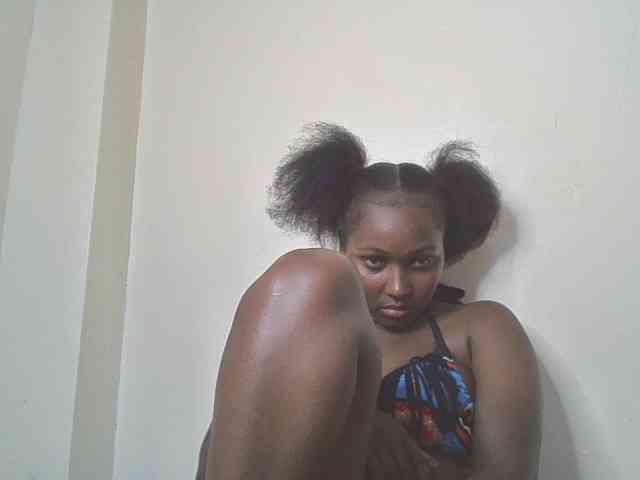 SexyBanni webcam