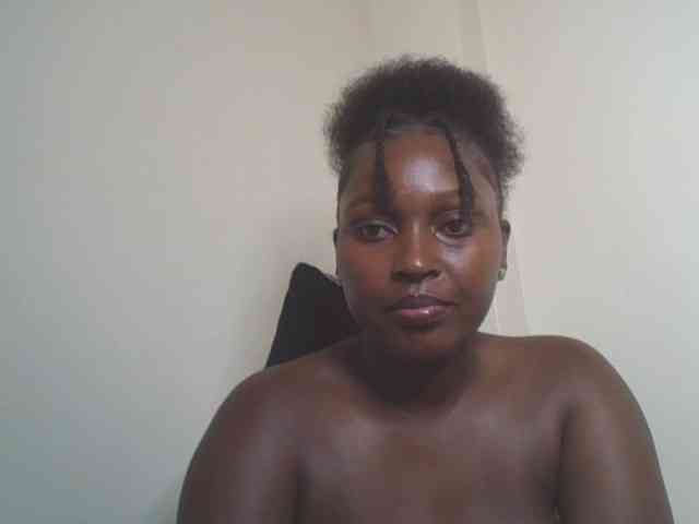 SexyBanni webcam
