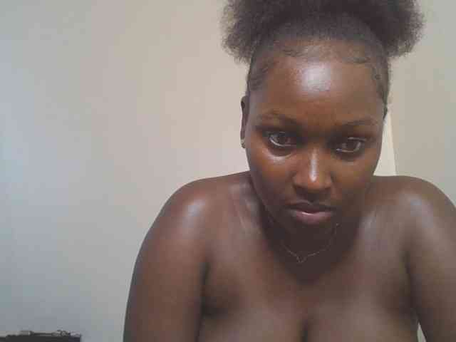 SexyBanni webcam