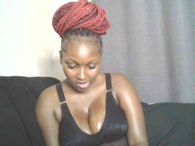 SexyBanni webcam